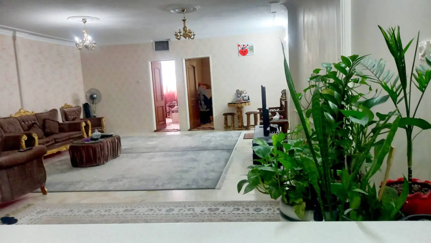 آپارتمان تک واحدی بر خیابان خشکبارچی شرقی