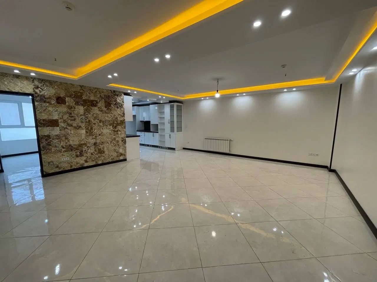 فروش آپارتمان ۱۰۷ متری فول پیروزی شکوفه