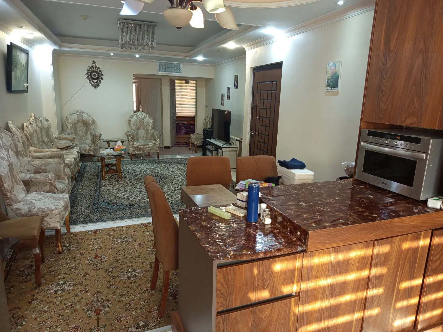78 متری 400 دستگاه پیروزی