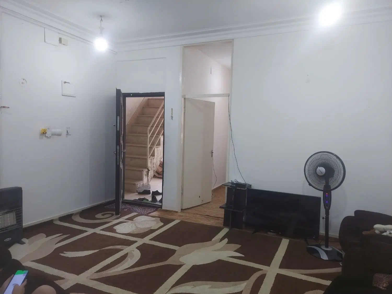 فروش آپارتمان همکف کیانشهر