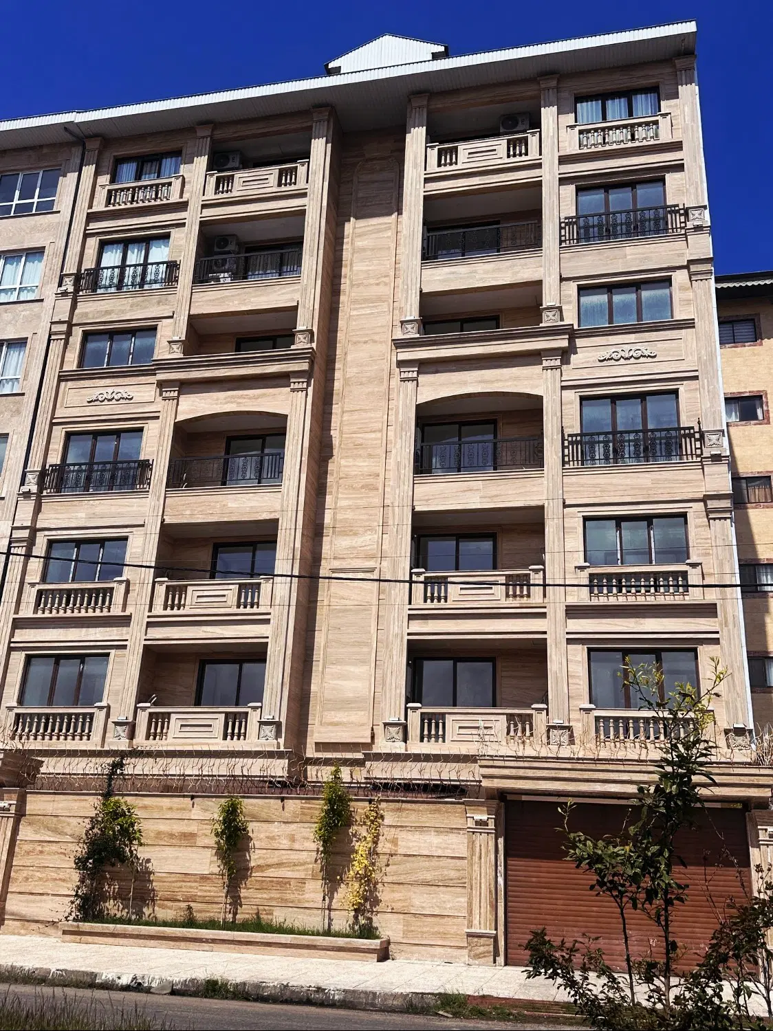 واحد ۱۲۸متری کیلومتر۳_۵ پاسداران
