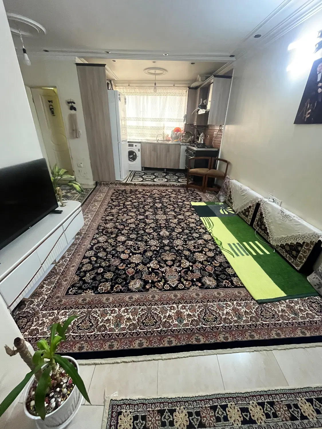 ۴۲ متر خوش نقشه و تمیز در پیروزی