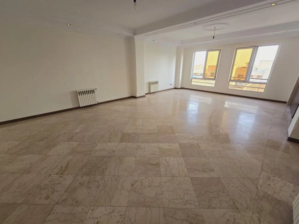 جنت اباد جنوبی چهارباغ شرقی ۱۱۷متر سه خواب فول