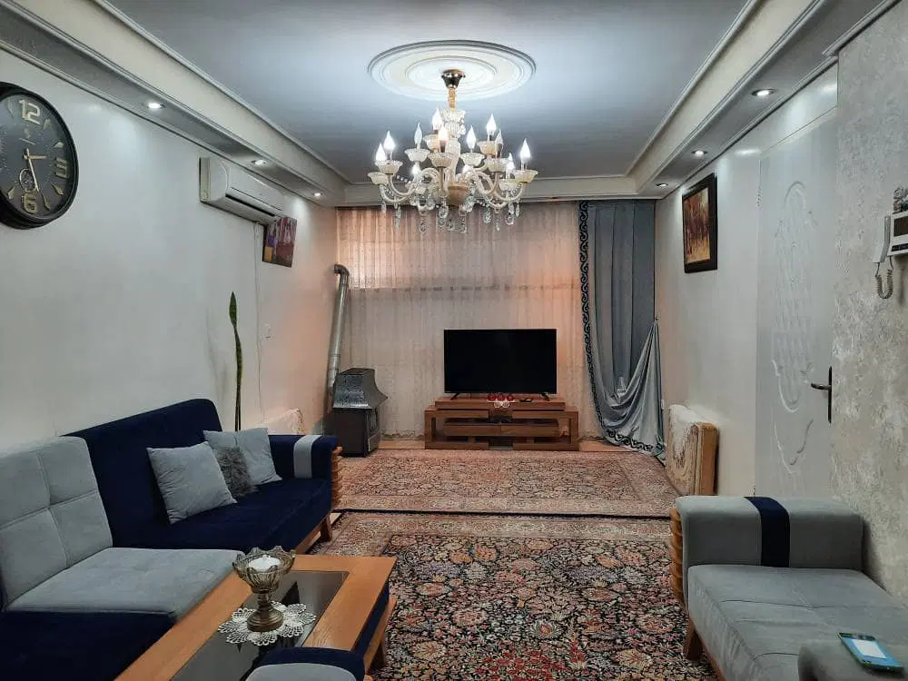 آپارتمان بازسازی شده در لوکیشن خوب
