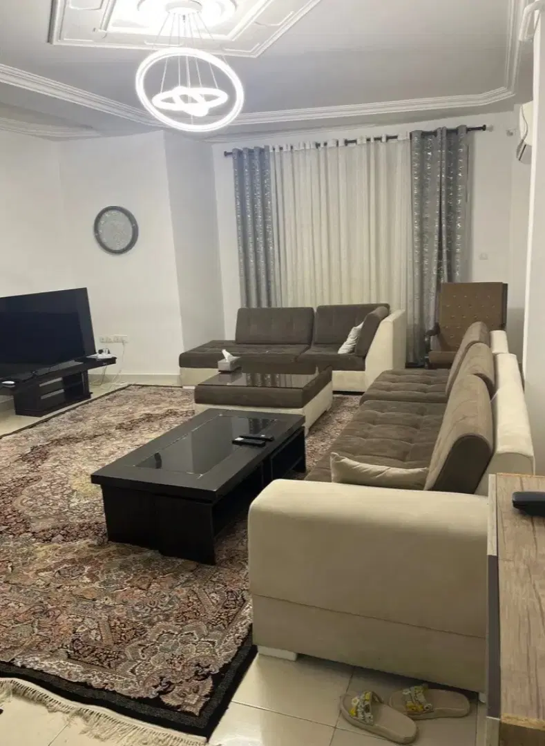۸۵متری دوخوابه شیک و تمیز سرگل