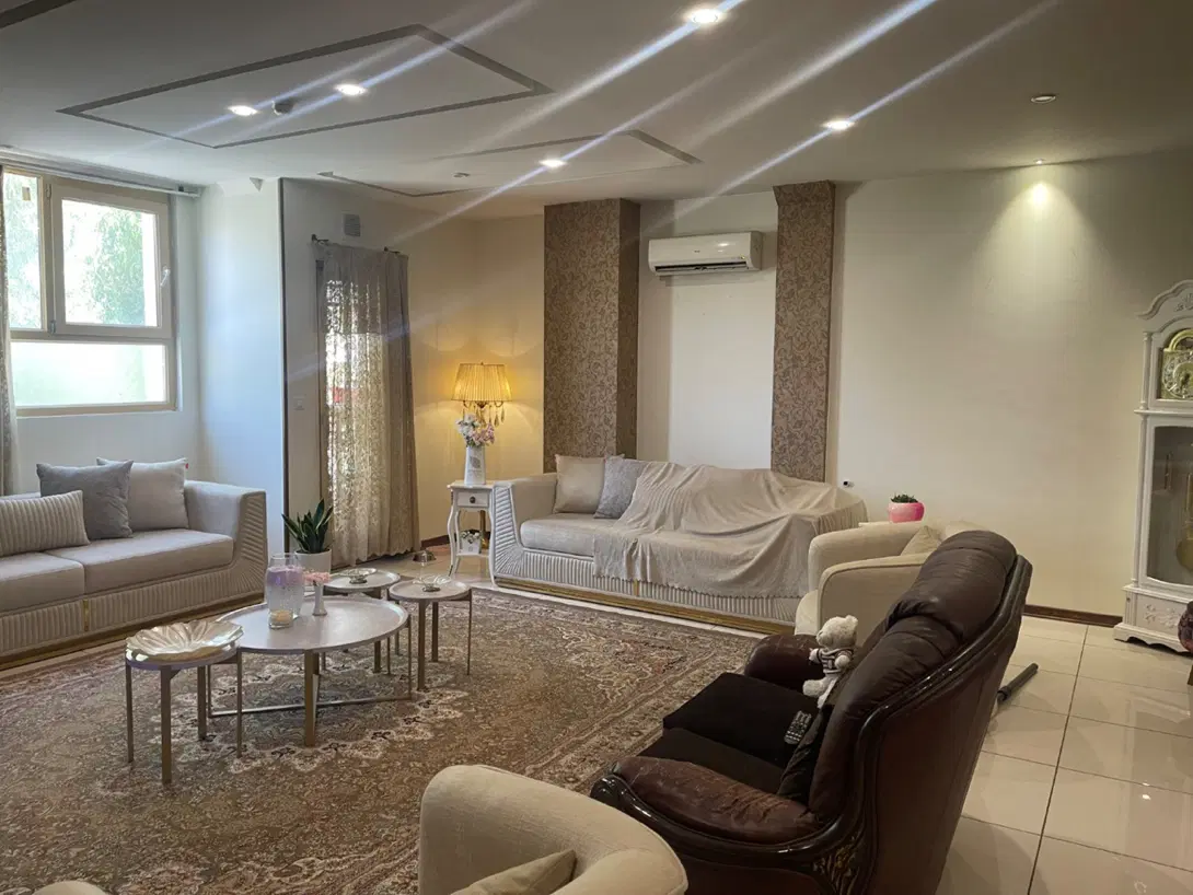 اپارتمان ۱۳۰ متری ۲ خواب