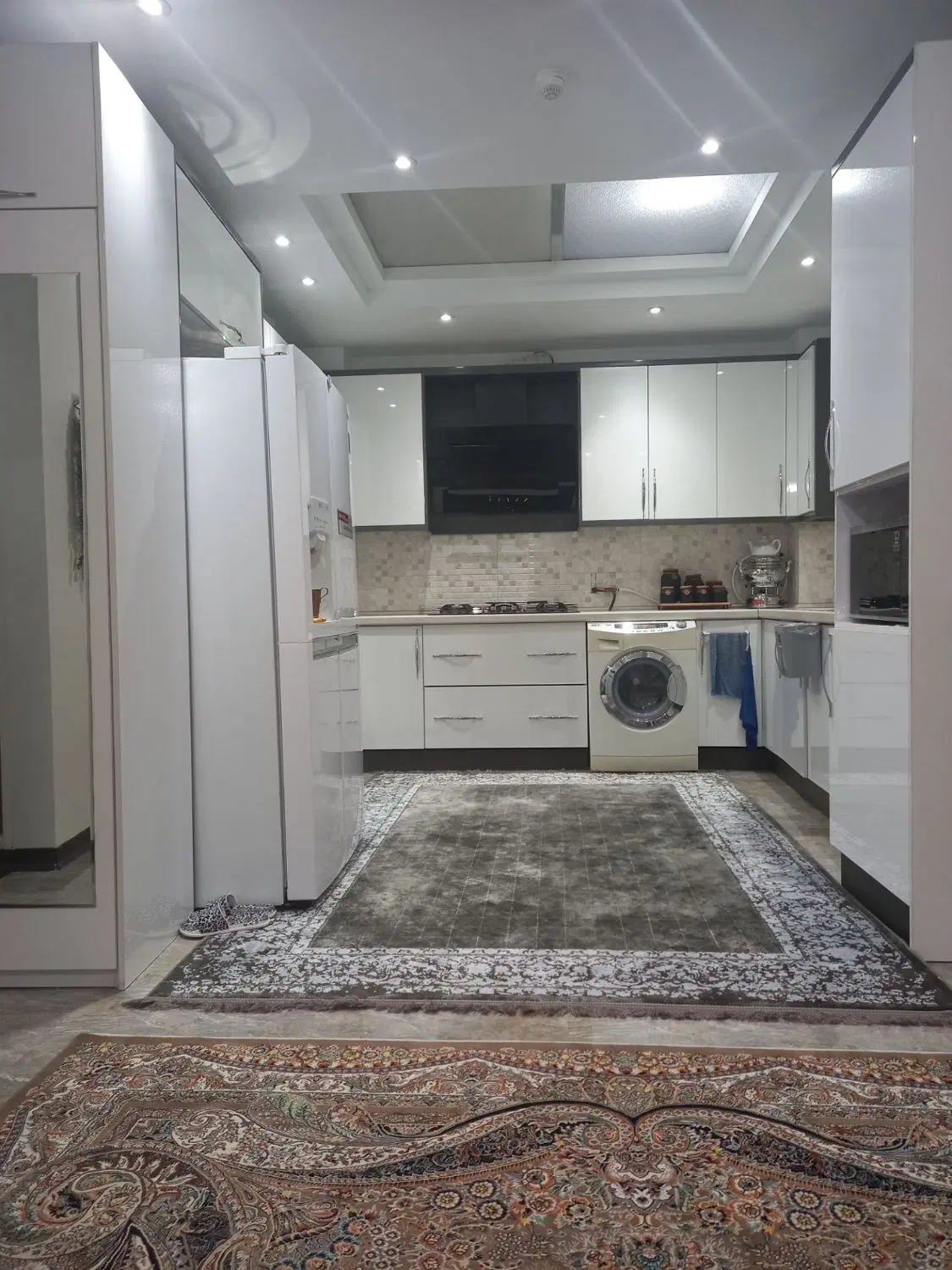 ۸۳متری فول_پیروزی_پاسدارگمنام