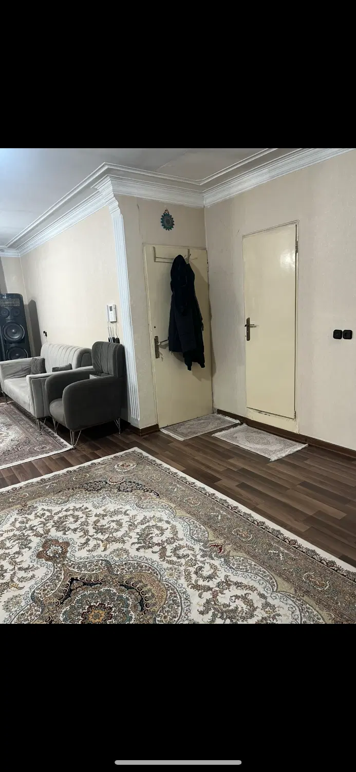 آپارتمان تک واحدی ۶۵متری