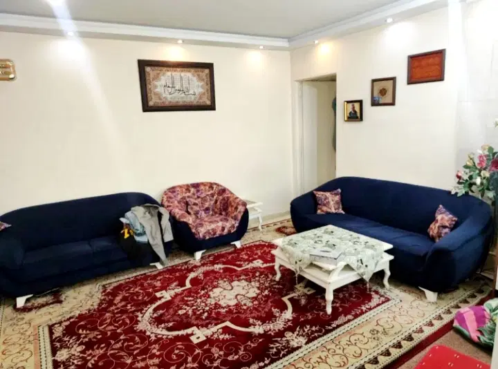 آپارتمان ۵۲ متر _ آسانسور _ دو واحدی _ پول لازم