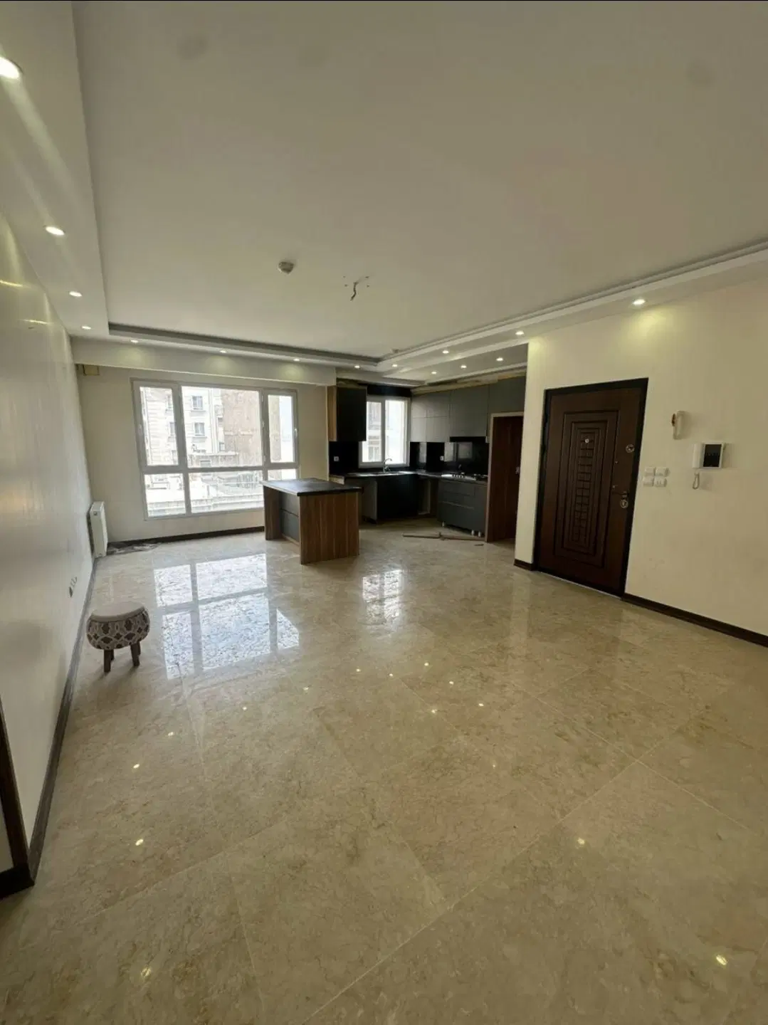65متر1خواب_فول امکانات‌_کلید نخورده تاپ لوکیشن