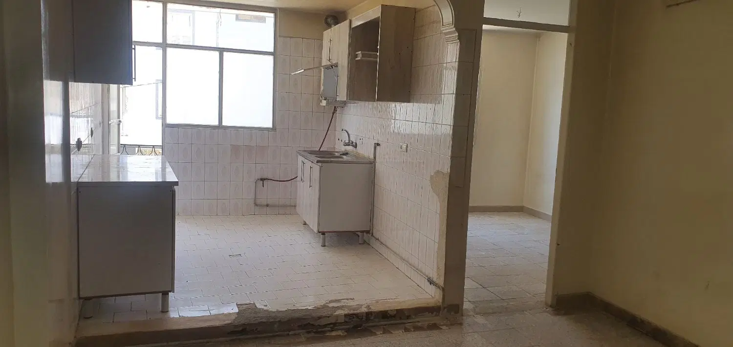 ۴۸متری طبقه دوم با پارکینگ