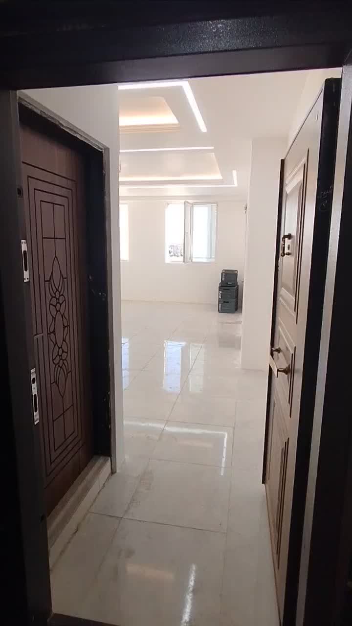 واحد مهندسی  دو نبش-95متری گلشن