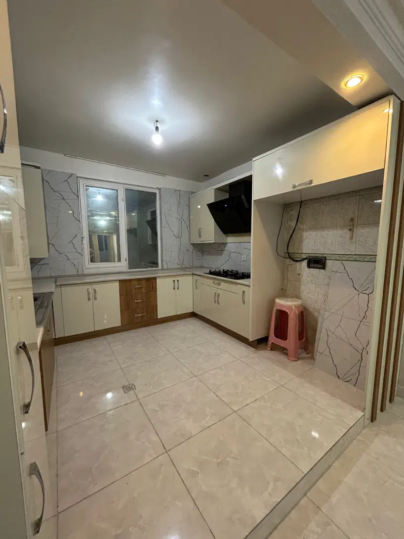 فروش آپارتمان ۷۲متر دوخوابه در افسریه