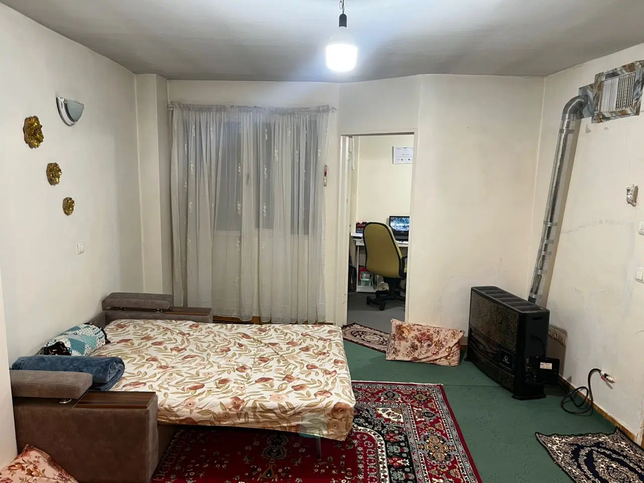 آپارتمان ۳۷_۵ متری. خ پیروزی. م بروجردی.