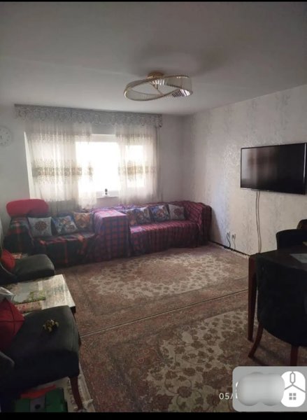 ۸۵ متری میدان گلها