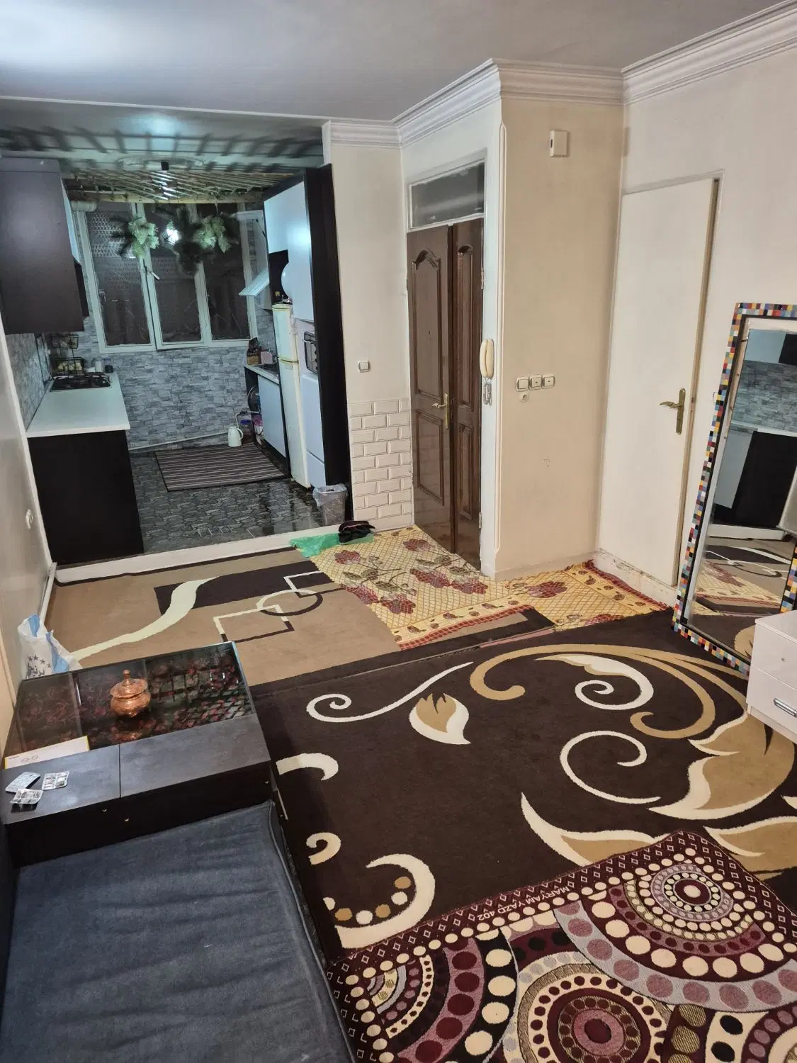 ۵۸متر _ همکف_ با حیاط اختصاصی مسقف_در حال تخلیه
