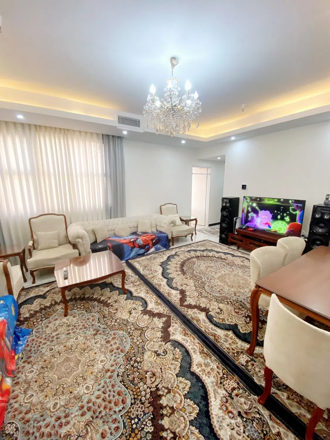 ۸۱متر __ نوساز پاسداران __ دوخواب تهرانسر