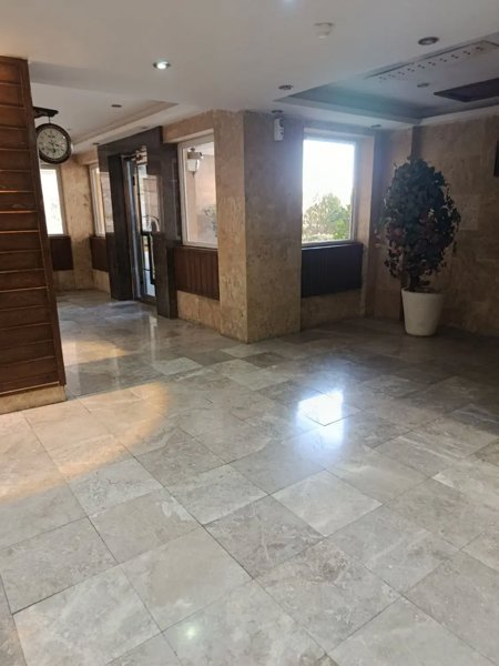 واحد 137متری برج  شهرک مهسان معلم چیتگر دریاچه
