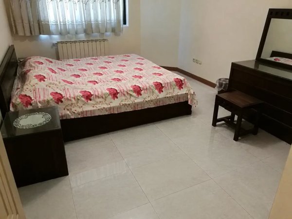 آپارتمان سه خواب ۱۲۰ متر _ خوش نقشه _ نورگیر
