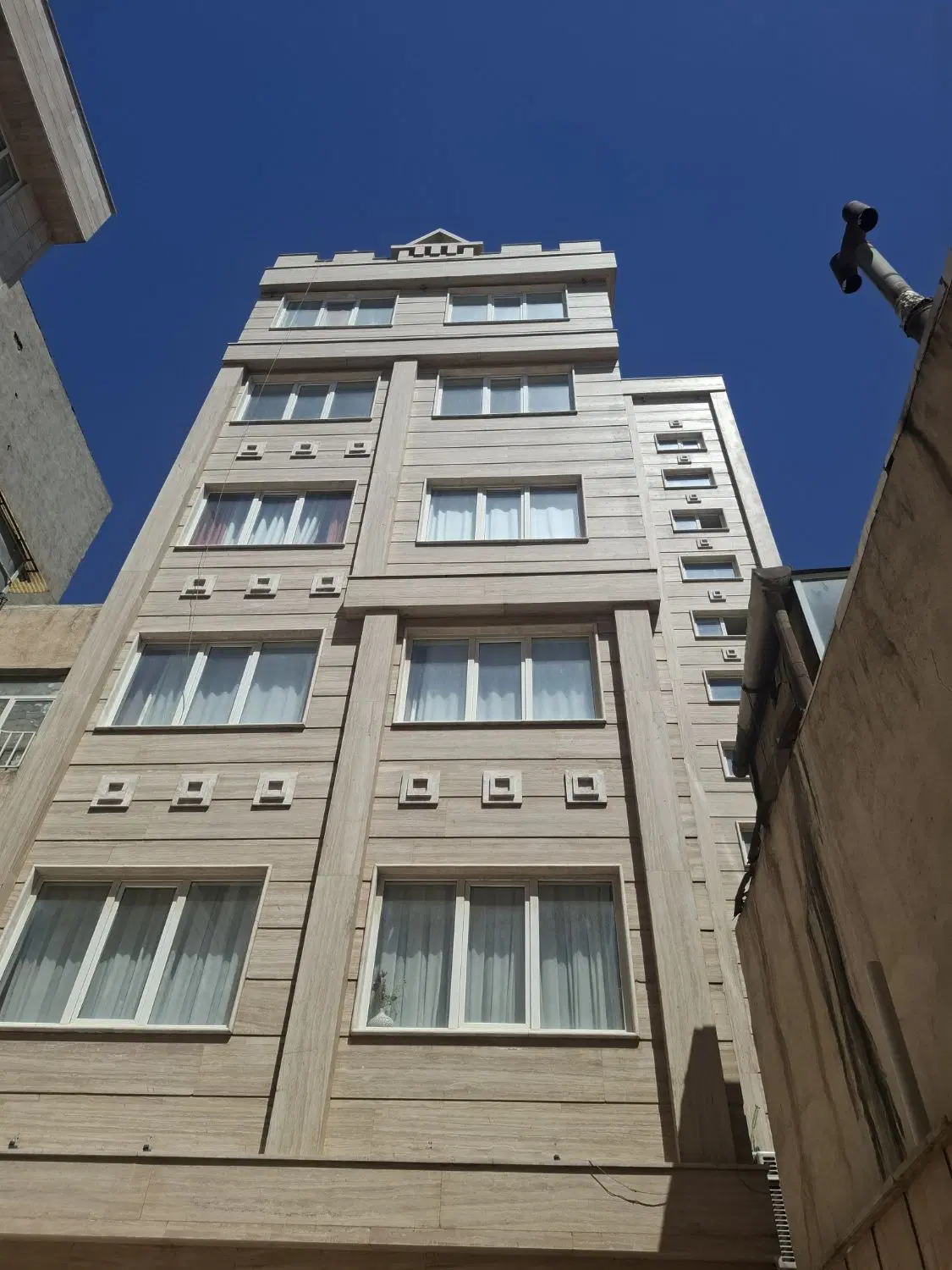 سرمایه گذاری بی نظیر.موقعیت مسکونی .دفتری