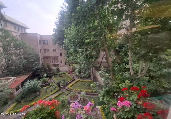 نیاوران گلسنگ ۲۱۰ متر برج مشاعات آبی فعال