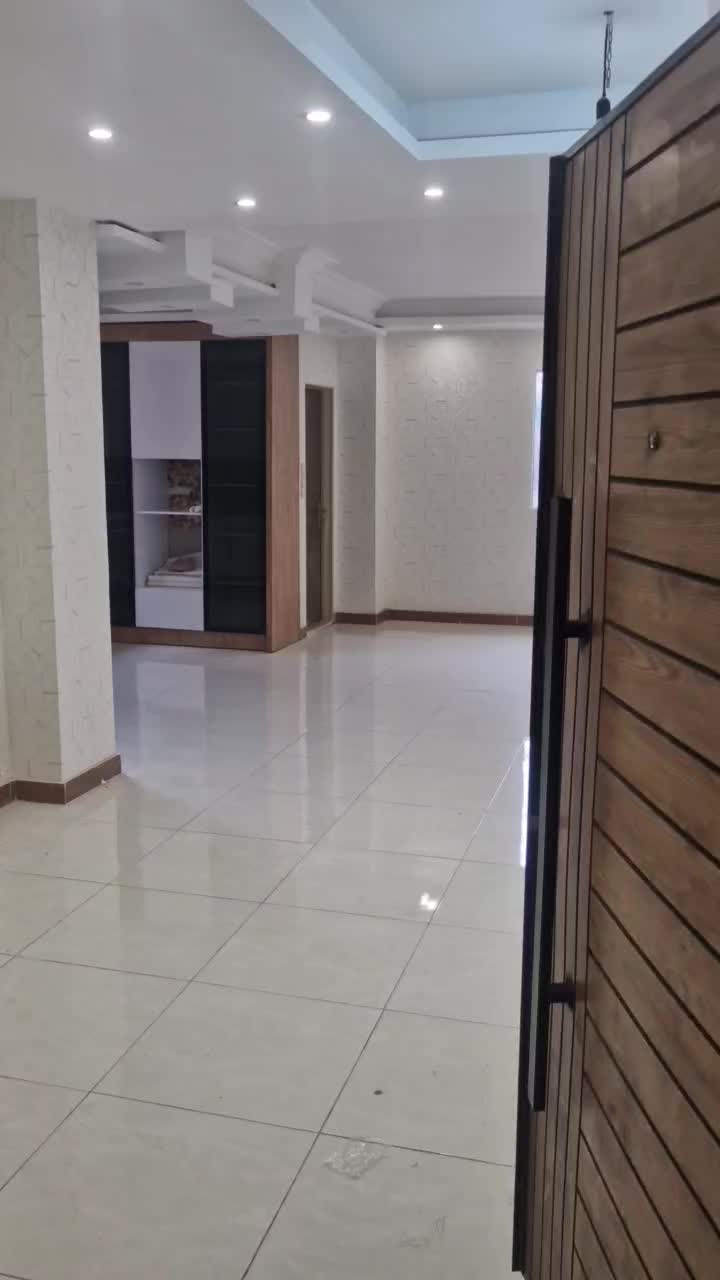 واحد ۱۱۷ متر مربعی مفید و مشاع پارک اختصاصی