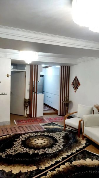 واحد نقلی  بدون خرج  _  روبروی مسجد ادب