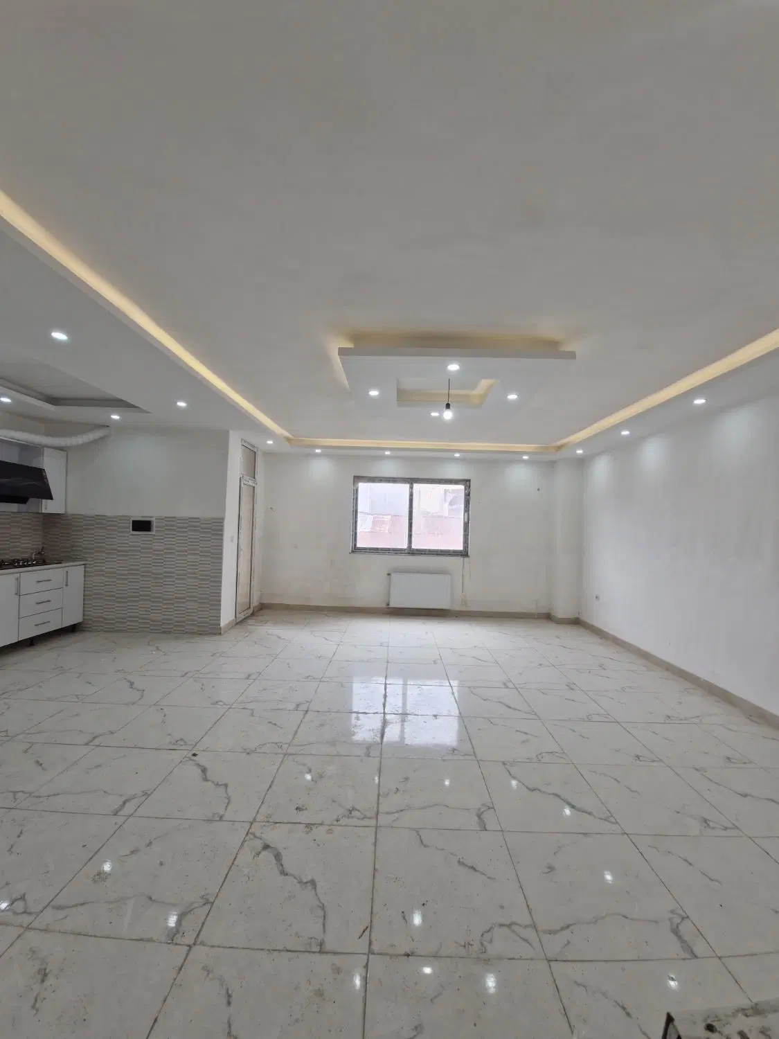 فروش تک واحد_ ۱۰۰ متری_ کوی حسینی