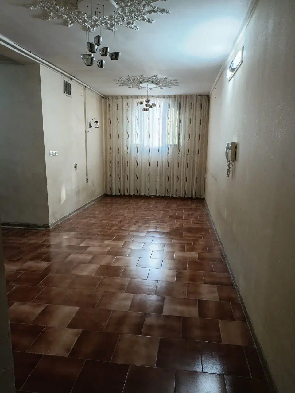 رهن و اجاره آپارتمان سه خوابه