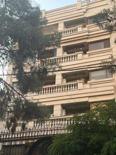 فروش ۱۲۶ متر ۳ خواب تکواحدی ۱۰ ساله الاله شرقی