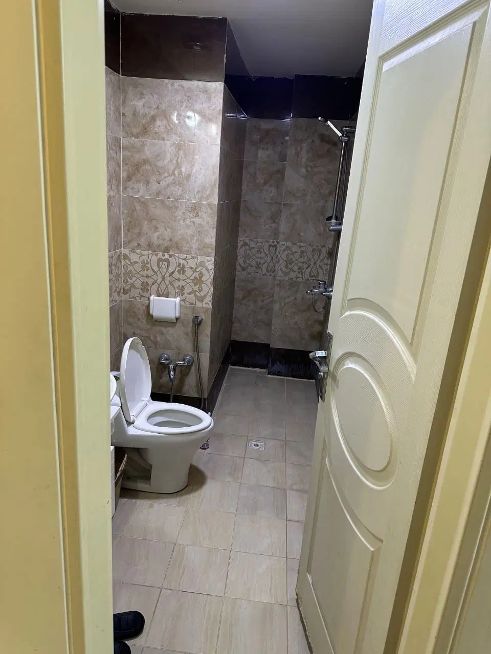 آپارتمان ۸۰ متری شهرری بارمان