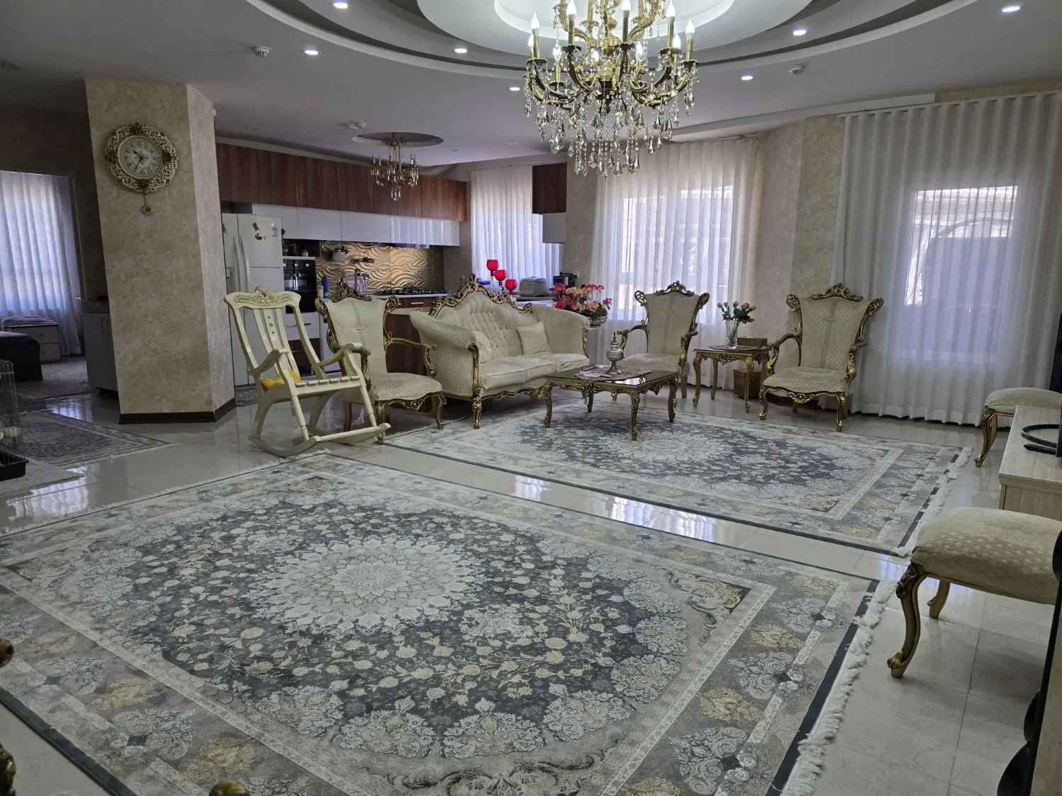آپارتمان ۱۱۸ متری فول امکانات ، مجتمع بام ری