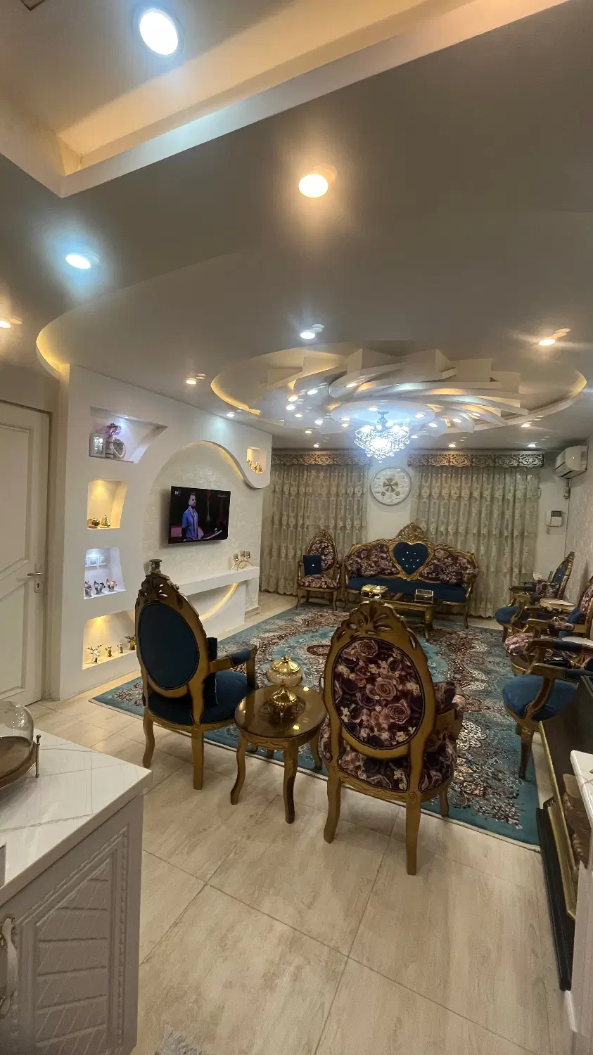 واحد ۷۵متری خ ارشاد