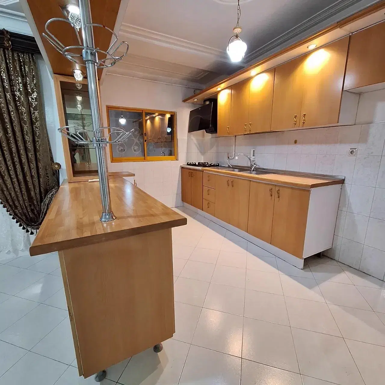 ۸۷متری۲خواب با پارکینگ انباری در رشتیان