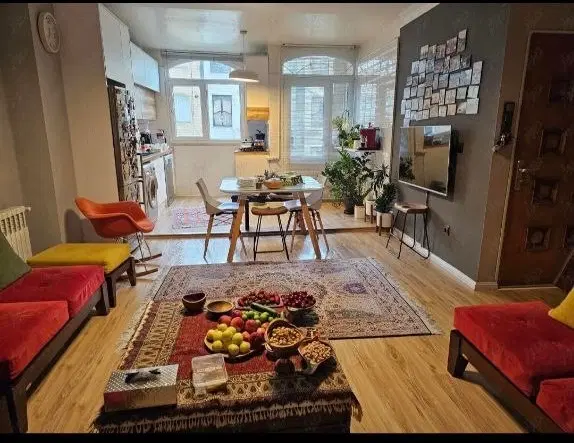 ۷۰متر_فردوس غرب_فول باز سازی شده