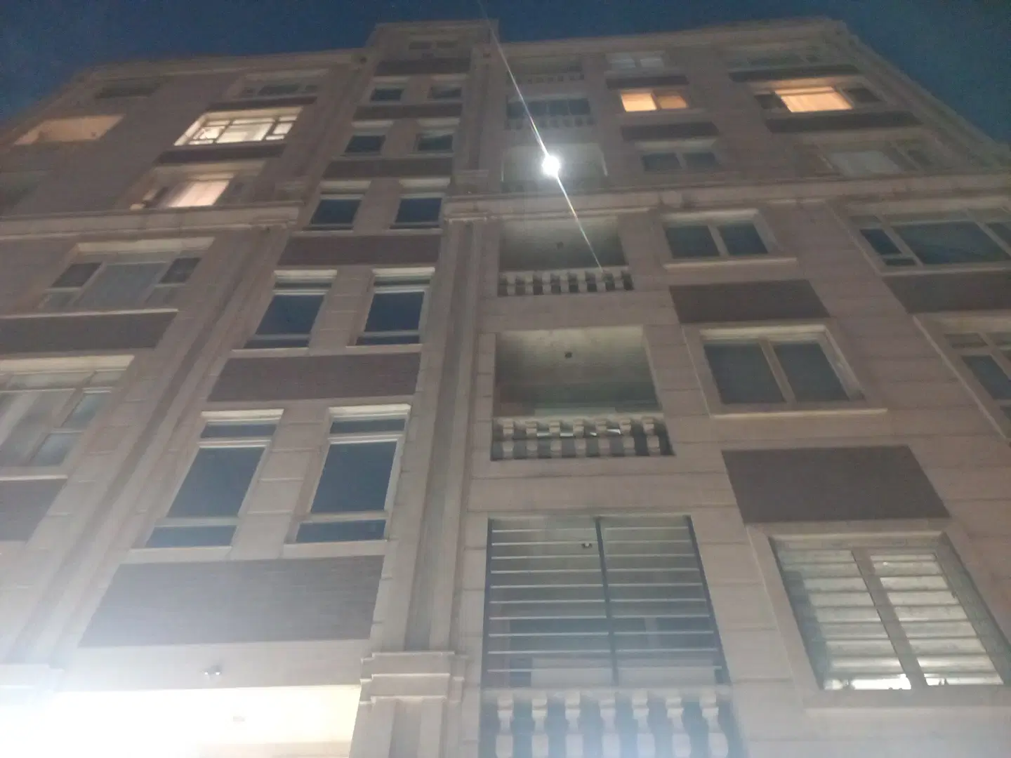 ۸۲متر دوخواب فول جنت اباد سرمایه گذاری