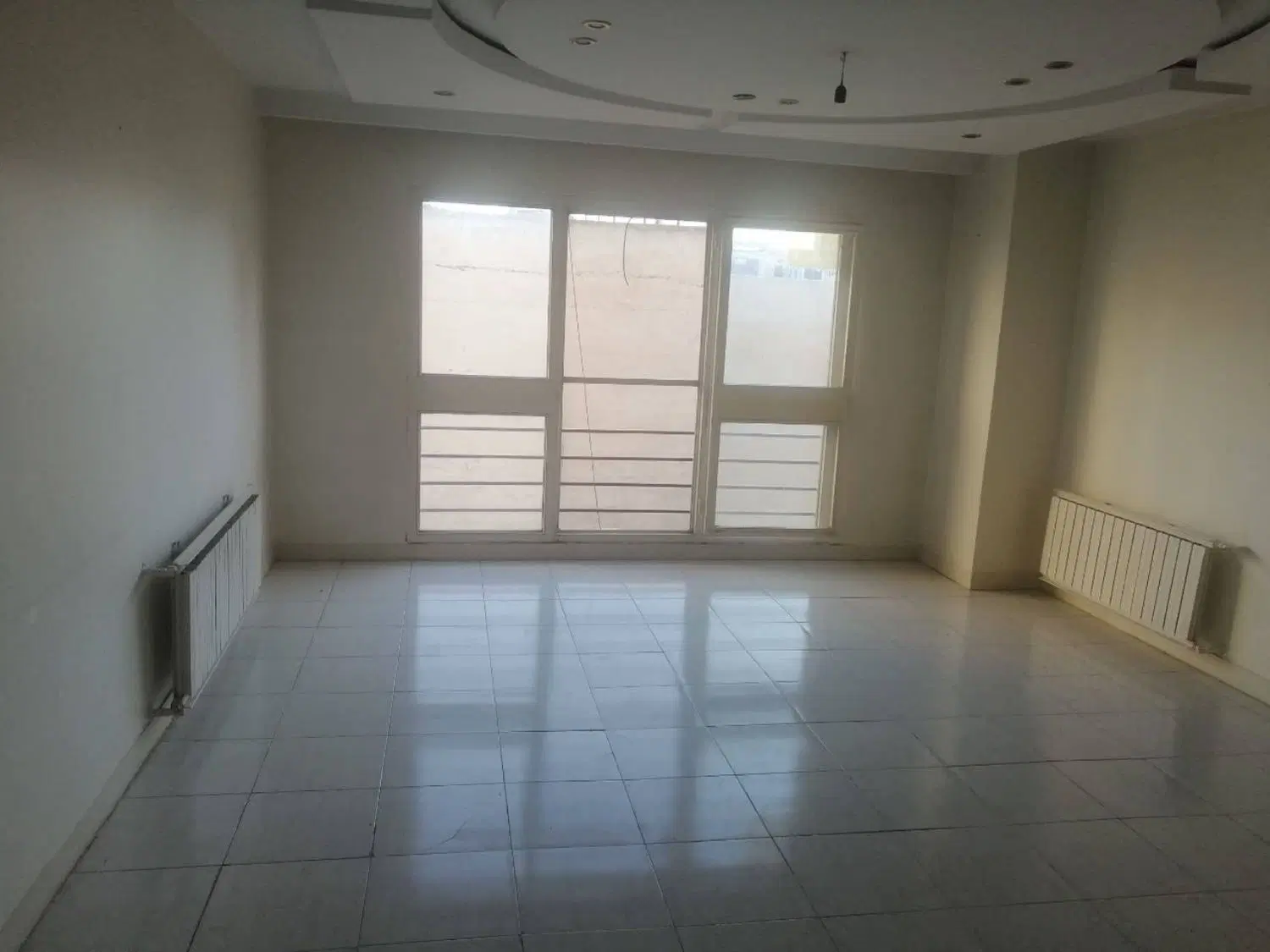 ۷۴ متر_روبه نما_ خوش نقشه_ پرنور