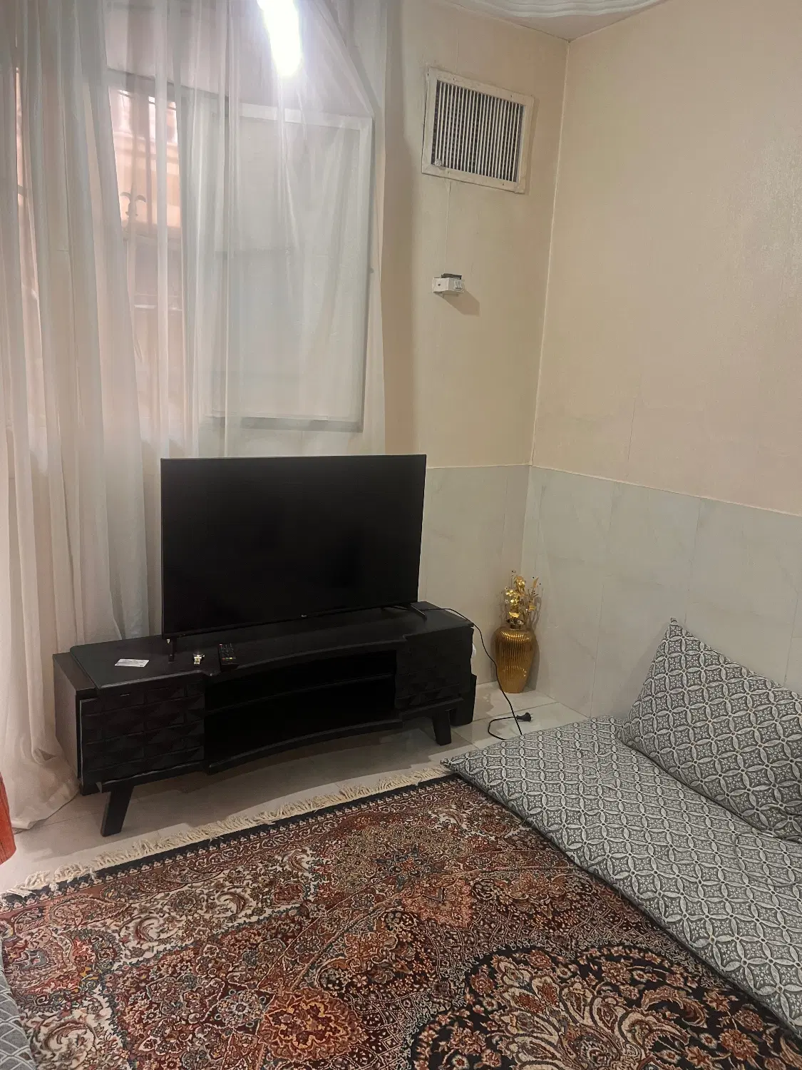 اجاره واحد۶۰ متری راه جدا