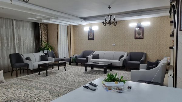 آپارتمان ۹۵ متری بزرگمهر