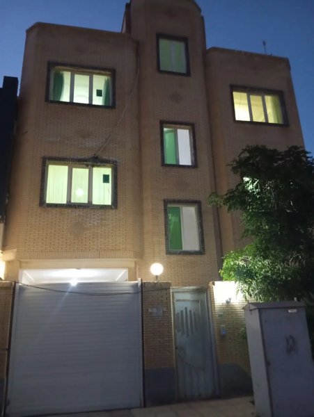 فروش یک واحد آپارتمان