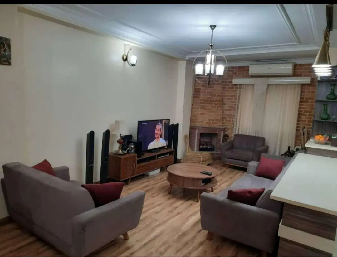 85 متری فارابی طبقه دوم