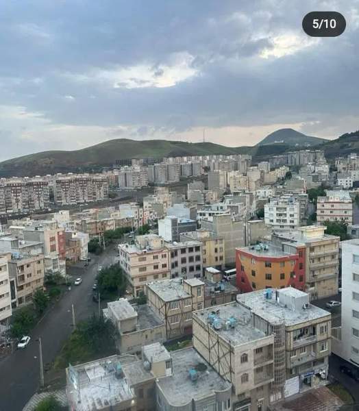 آپارتمان آگاهی ۱۰۵ متری طبقه ۱۱