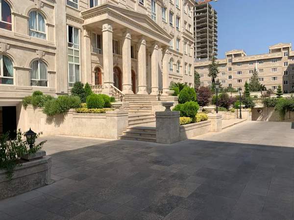 بدون عنوان