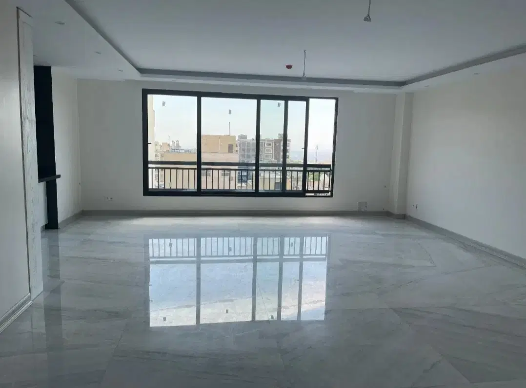 110متری نوساز_تاپ لوکیشن_سرتاسر نور