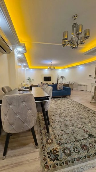 آپارتمان 95 متری دو خواب