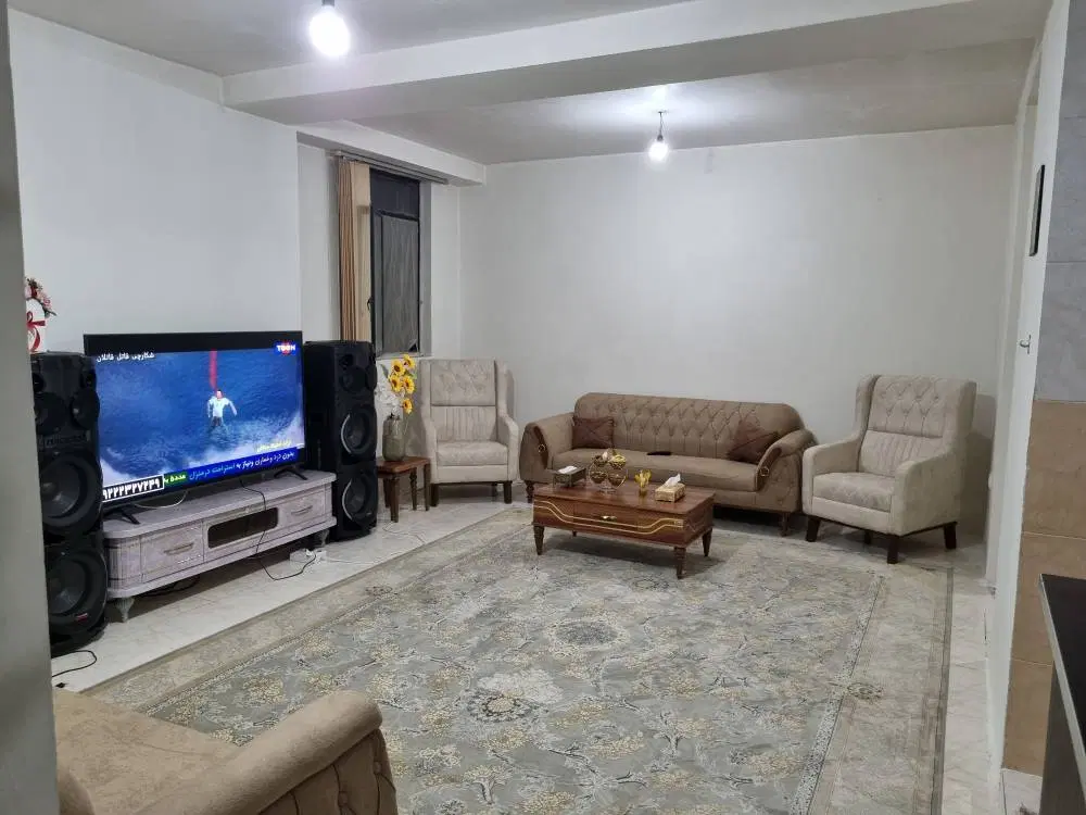 آپارتامان 2 خواب 127 متر با اسانسور