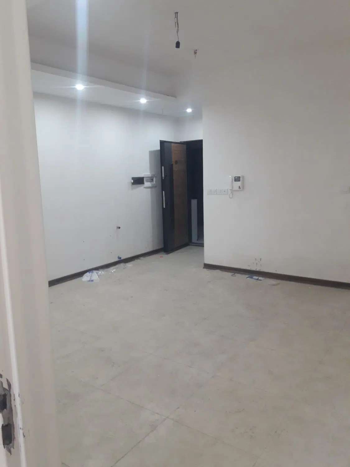 فروش واحد 52 متری کلید نخورده