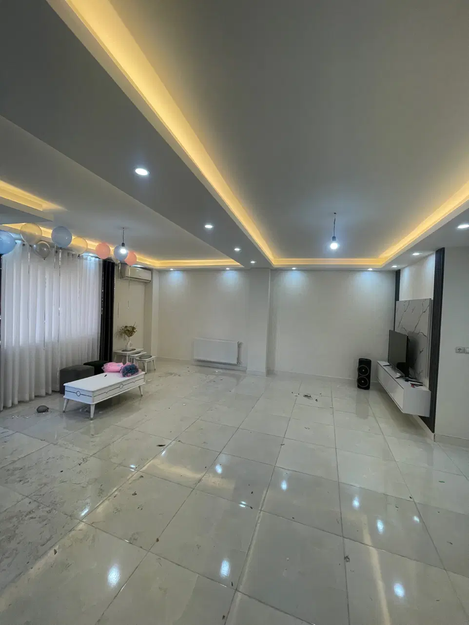 اپارتمان ۱۰۵متری گلزاران درفک