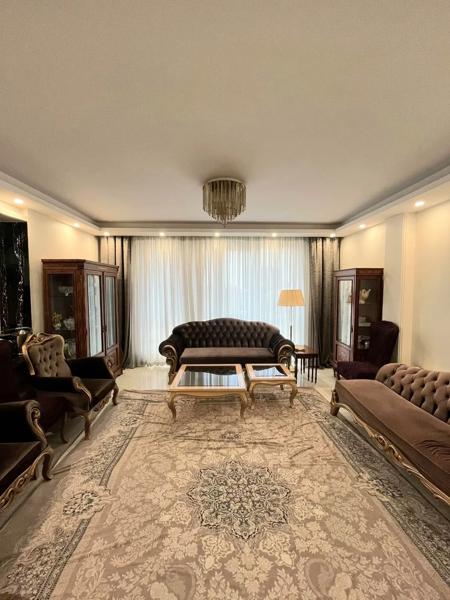فروش آپارتمان ۱۳۵ متری . ازگل  گلچین