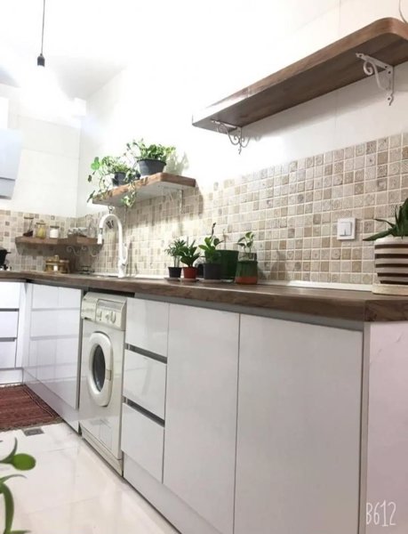 ۴۸متر نقلی با اسانسور و انباری